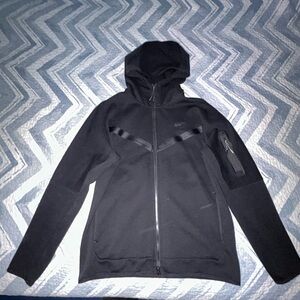 NIKE TECH FLEECE (L) - Black